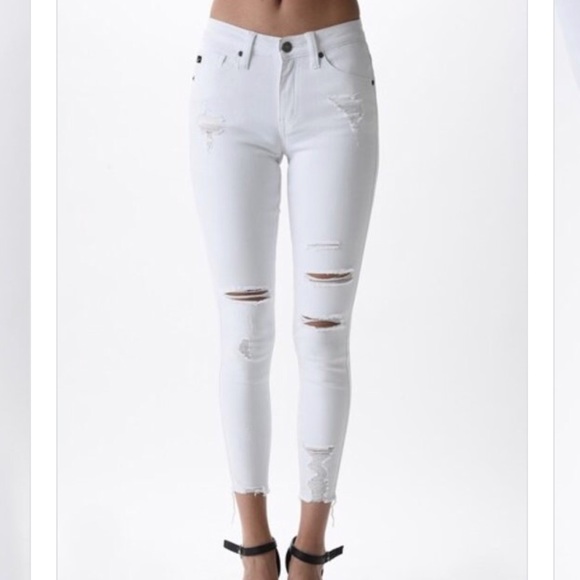 Distressed frayed white skinny jeans!. - Picture 7 of 8